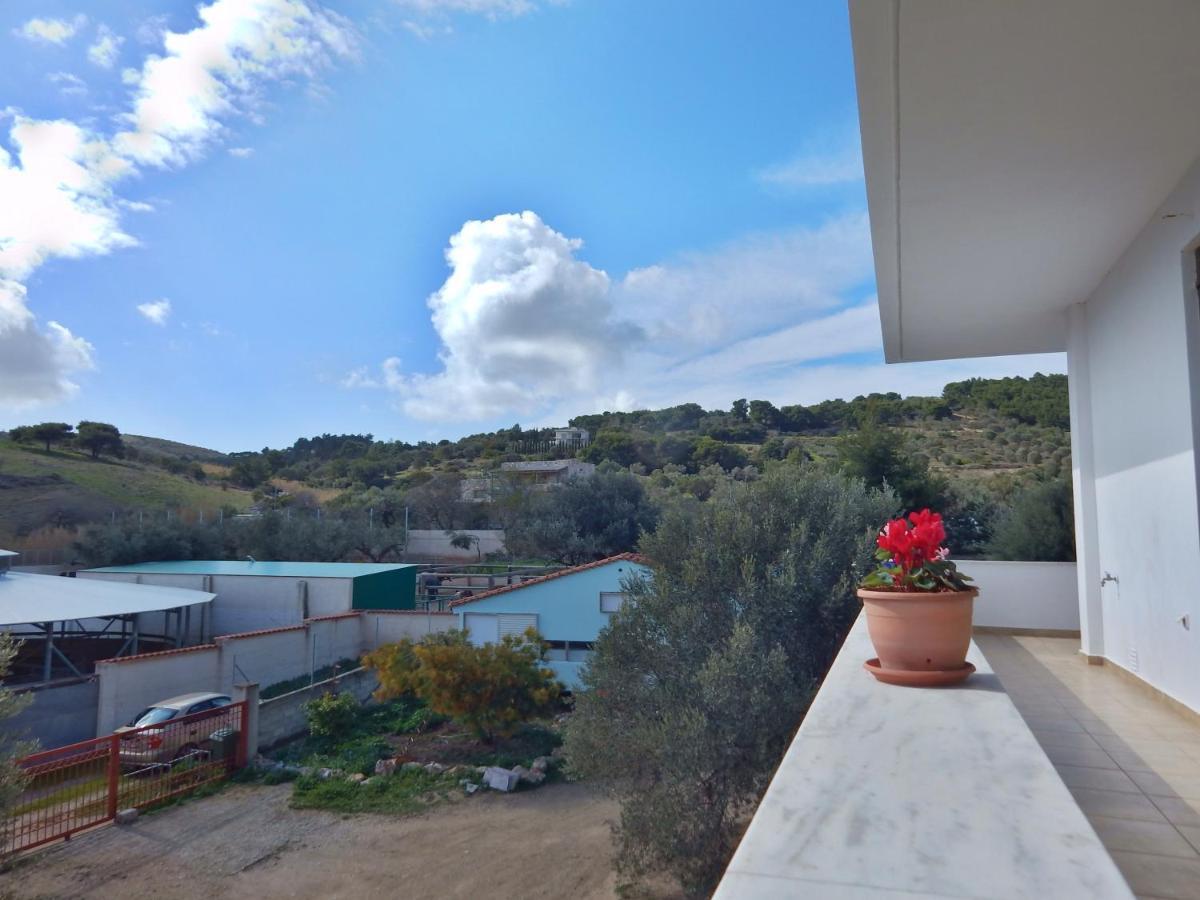 Οδυσσεια, Κοντά Σε Αεροδρόμιο, Λιμάνια Και Θάλασσες Apartment Keratea Ngoại thất bức ảnh